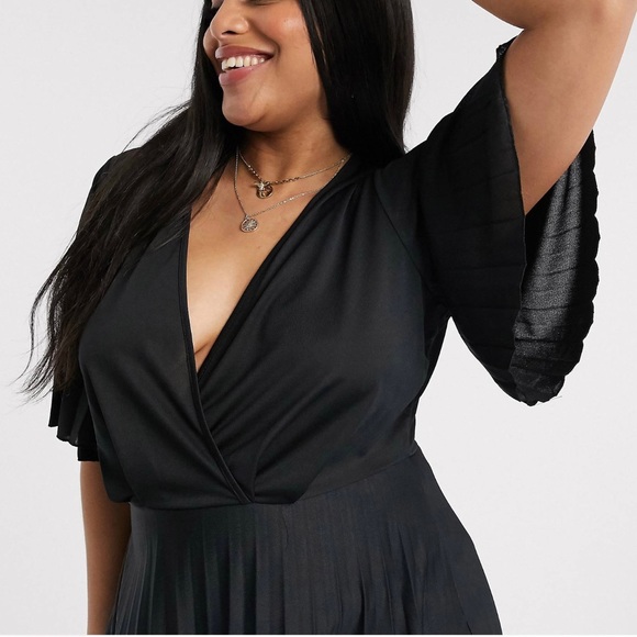 Kimono pleated maxi dress | ASOS DESIGN Curve | Size 14 | Black - Picture 3 of 9